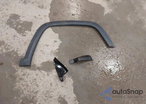 2018 Jeep Compass Latitude 4X4 из США, поврежденный, VIN 3C4NJDBB1JT223371